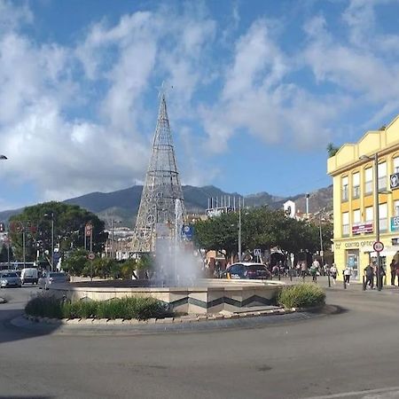 Apt Moderno Con Vistas, Recepcion 24 Hs Y Piscinas เบนัลมาเดนา ภายนอก รูปภาพ
