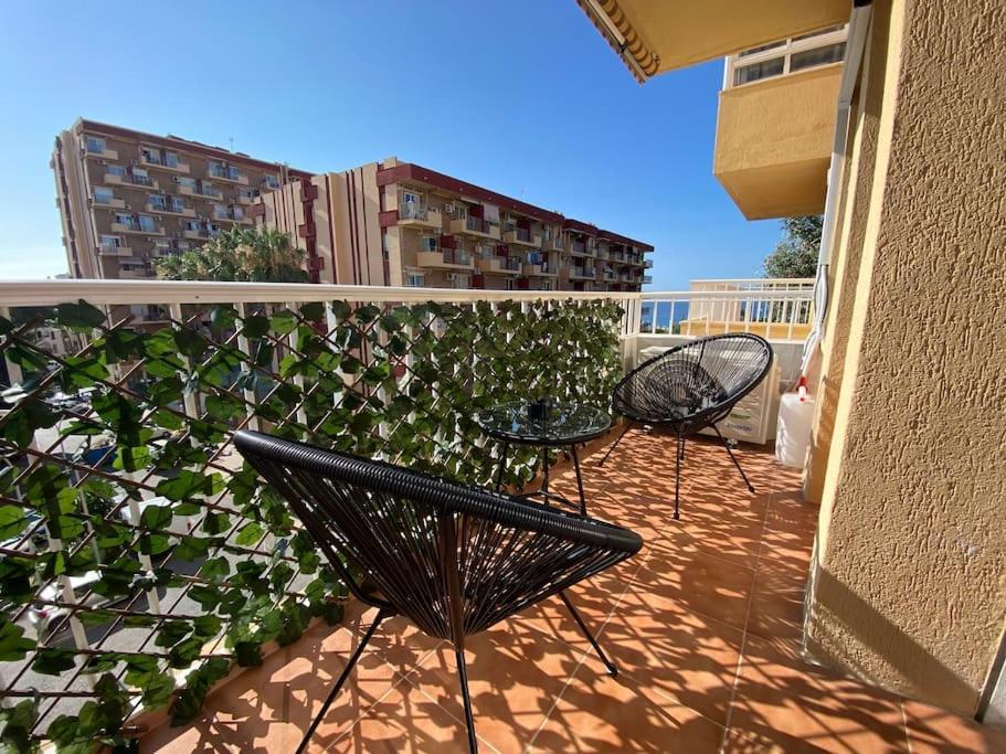 Apt Moderno Con Vistas, Recepcion 24 Hs Y Piscinas เบนัลมาเดนา ภายนอก รูปภาพ